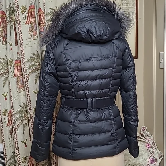 The North Face Women's Quilted Puffer Jacket - Dark Gray with Fur Hood - Picture 12 of 16